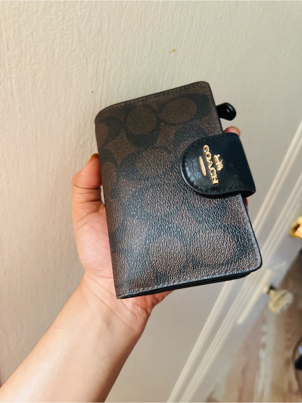 Coach Brown Signature Card Holder Phone Case with Black Snap